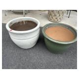 LOT OF 2 POTTERY PLANTERS