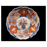 LARGE ANTIQUE IMARI PORCELAIN FLORAL SCALLOPED