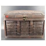 WOVEN KEEPSAKE CHEST