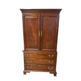 COUNCIL SOLID MAHOGANY LINEN PRESS