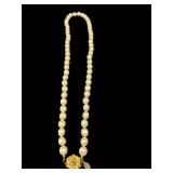 VINTAGE YOSCA COSTUME PEARL NECKLACE