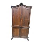 19TH CENT. OAK FRENCH CORNER CABINET