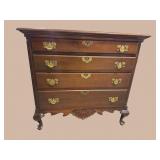 TRUTYPE SOLID MAHOGANY QUEEN ANNE CHEST