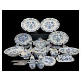 19 PCS BLUE DANUBE SERVING PIECES