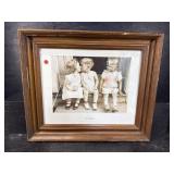 WALNUT SHADOWBOX FRAME IL BACIO PRINT