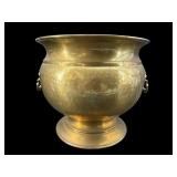 HAMMERED BRASS 2 HANDLE PLANTER