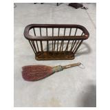 MCM MAGAZINE RACK