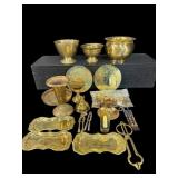 LARGE LOT OF BRASS BOWLS TRAYS ETC
