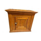 PINE LIFT TOP DRY SINK