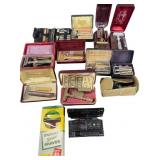 LOT OF 13 VARIOUS NAME VINTAGE RAZORS