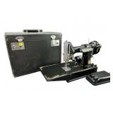 1951 SINGER FEATHERWEIGHT SEWING MACHINE