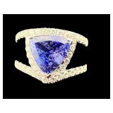 18K TANZANITE & DIAMOND RING BY OSCAR FRIEDMAN