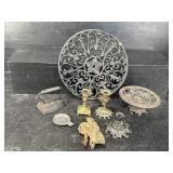 LOT OF CAST IRON PIECES