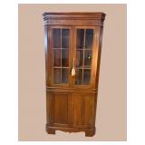 CRAFTIQUE SOLID MAHOGANY 12 PAIN CORNER CABINET