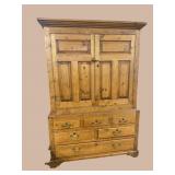 19TH CENTURY PINE LINEN PRESS