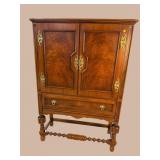 BERKEY & GAY WALNUT BLIND DOOR CHINA CLOSET