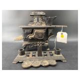 CHILD SIZE CAST IRON CRESCENT STOVE & ACCESSORIES