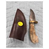 MINIATURE WALNUT HANDLE KNIFE WITH SHEATH