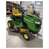 JOHN DEERE 110 RIDING MOWER
