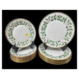 SET OF 14 LENOX HOLIDAY PLATES