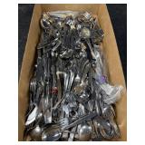 LARGE LOT STAINLESS FLATWARE
