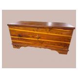 CEDAR BLANKET BOX