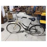 HUFFY BEACH CRUISER BICYCLE