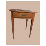WALNUT 1 DRAWER STAND