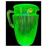 LARGE ANCHOR HOCKING PILLAR OPTIC GREEN URANIUM