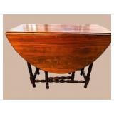 WALNUT FINISH DROPLEAF TABLE