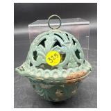 CAST IRON HANGING STRING HOLDER