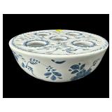 MOTTAHEDEH PORCELAIN BLUE AND WHITE FLOWER FROG