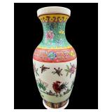 SMALL ORIENTAL PORCELAIN ROOSTER VASE