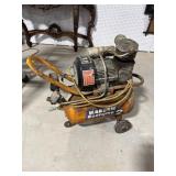 KAESER ECONOMY 2 GAL. AIR COMPRESSOR