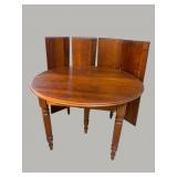 WALNUT VICTORIAN 42 IN ROUND TABLE