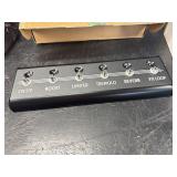 QUILTER 6 SWITCH EFFECTS PEDAL