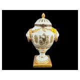 SMALL CHELSEA HOUSE PORCELAIN POUPERIX URN