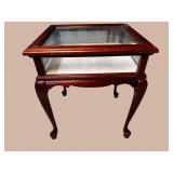QUEEN ANNE CHERRY SHOWCASE TABLE
