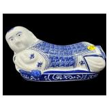 CHINESE OPIUM PILLOW BLUE AND WHITE PORCELAIN
