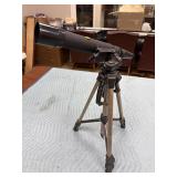 SPOTTING SCOPE WOTH TRIPOD