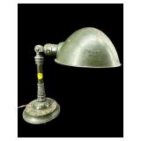 VINTAGE METAL ADJUSTABLE LAMP