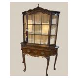 18TH CENTURY WALNUT CHIPPENDALE 2 PC CHINA CABINET