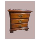CHERRY OVERSIZED 3 DRAWER NIGHTSTAND