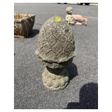 CONCRETE PINEAPPLE 15 IN TALL 8 IN WIDE