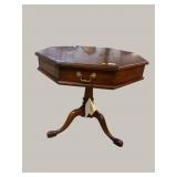 HENKEL HARRIS SOLID MAHOGANY JEFFERSON TABLE