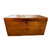 PINE BLANKET BOX