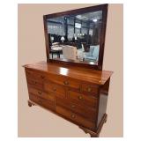 UNION FURNITURE SOLID CHERRY 10 DRAWER DRESSER