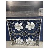 METAL HANGING WALL PLAQUE