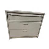 PAINTED 3 DRAWER CHEST