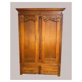 OAK ANTIQUE 2 DOOR WARDROBE